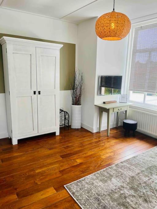 Heerlijk Appartement Centrum Breda En Restaurant! Eksteriør billede
