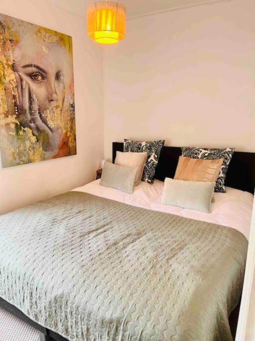 Heerlijk Appartement Centrum Breda En Restaurant! Eksteriør billede