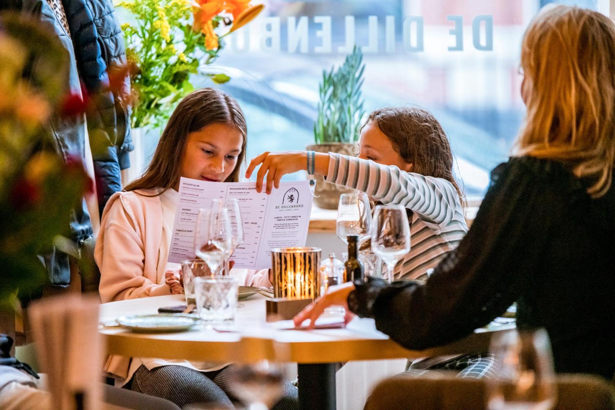 Heerlijk Appartement Centrum Breda En Restaurant! Eksteriør billede